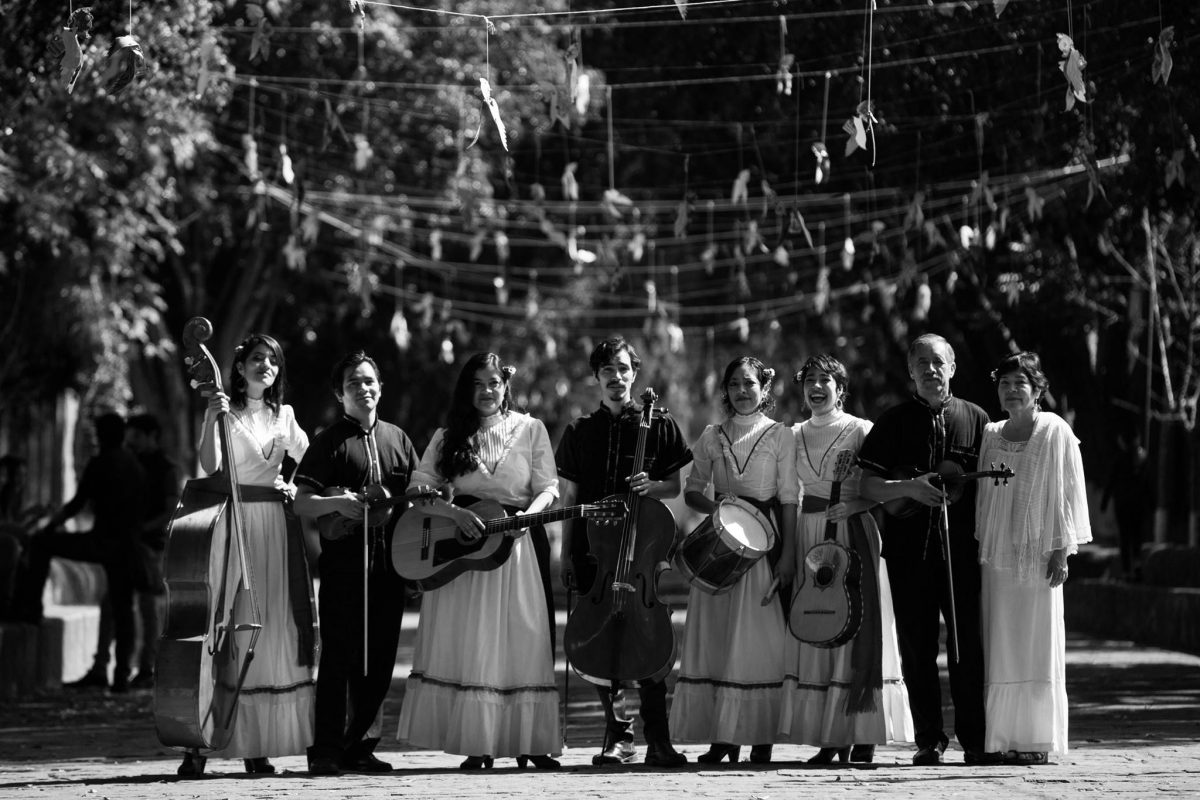 Media Luna música tradicional Michoacán