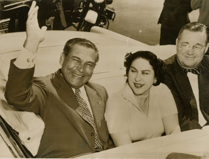 Fulgencio Batista y su esposa