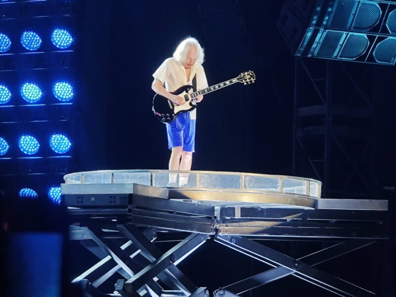 AC/DC
