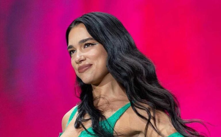 Dua Lipa demanda a Samsung por 15 millones de dólares Dua Lipa