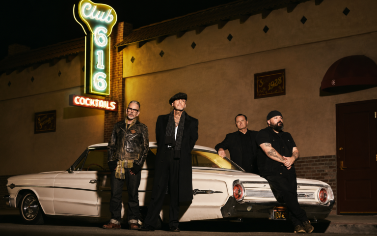 Social Distortion