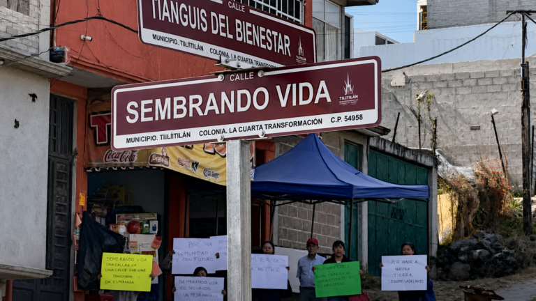 La costumbre tan gozosa de cambiar los nombres a todo Cambiar nombres calles