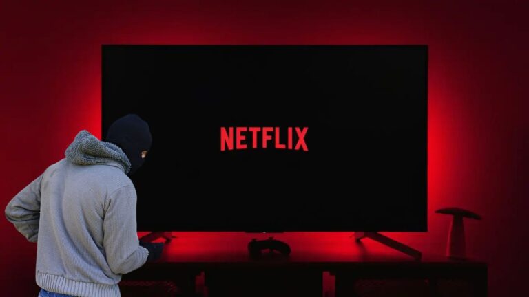 Demandan a Netflix por robo de una película de Nicolás Cage