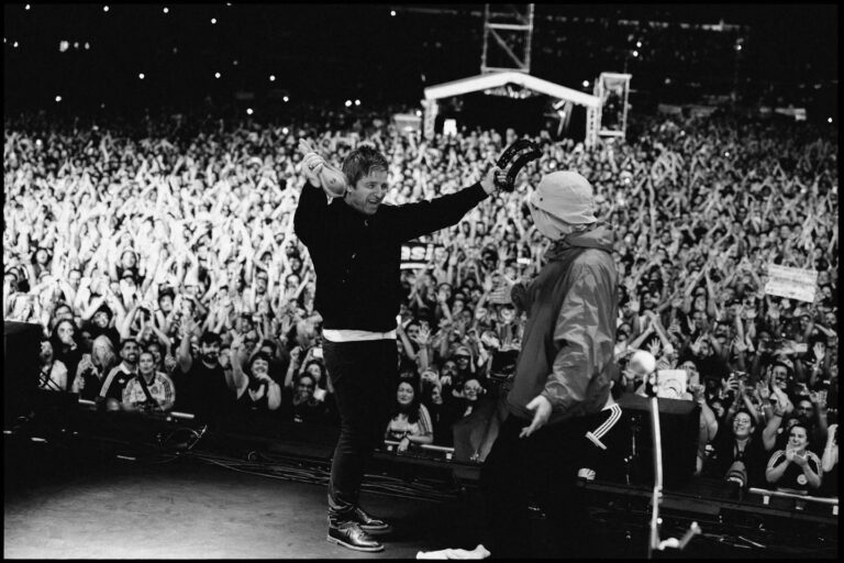 Don’t Look Back in Anger: cuando la paz tocó a los Gallagher Oasis Gallagher